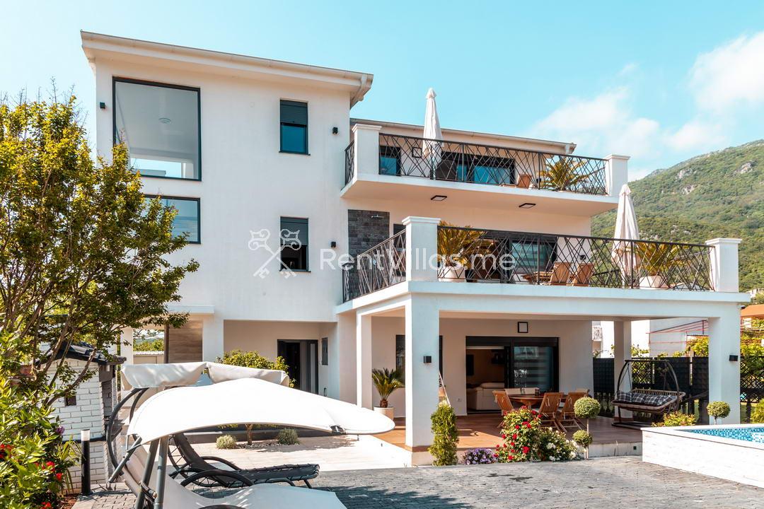 VILA ROMANTIKA