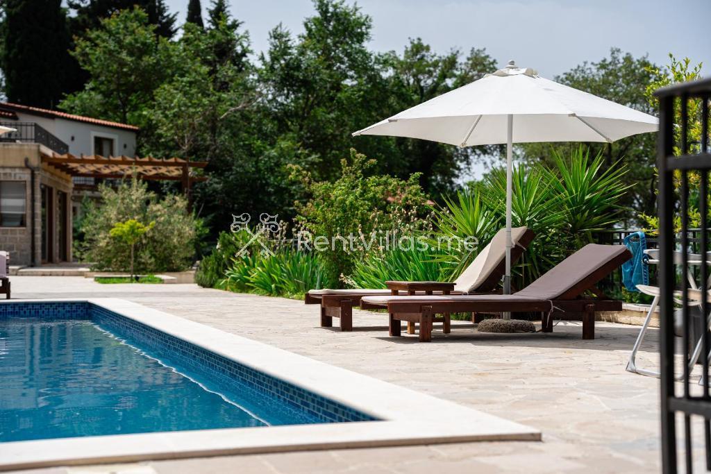 SUNSET & SUNRISE VILLAS