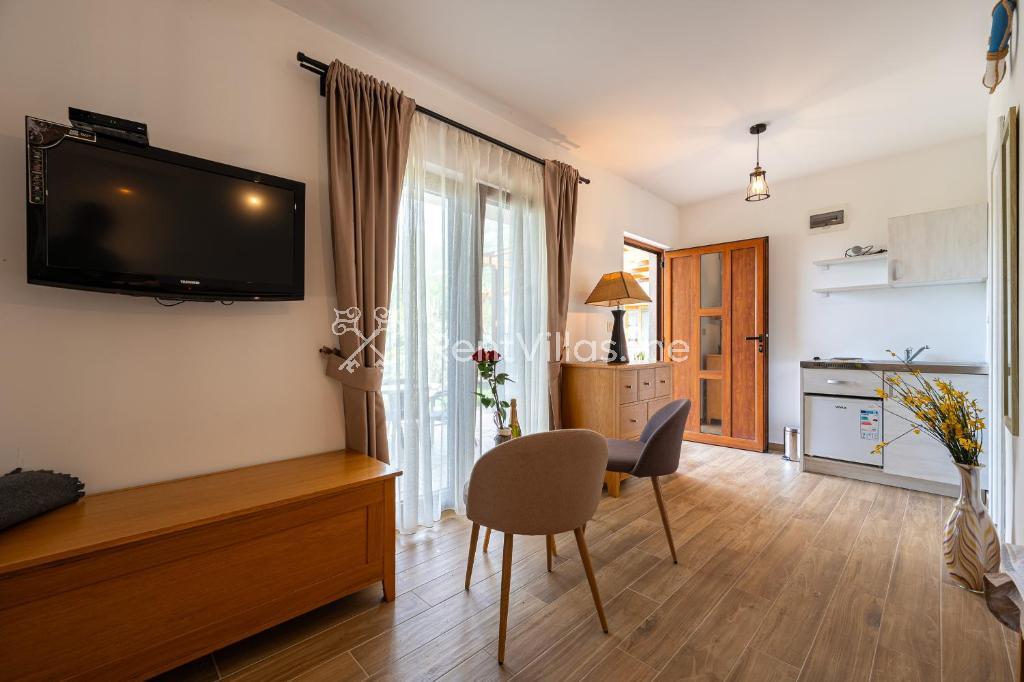 SUNSET & SUNRISE VILLAS