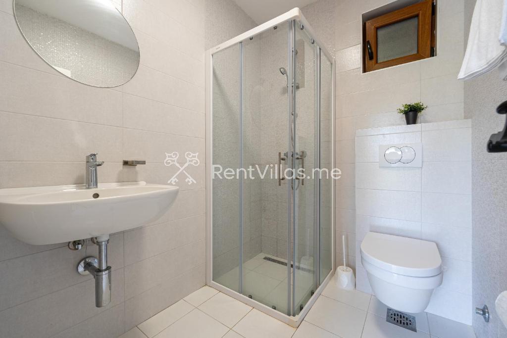 SUNSET & SUNRISE VILLAS