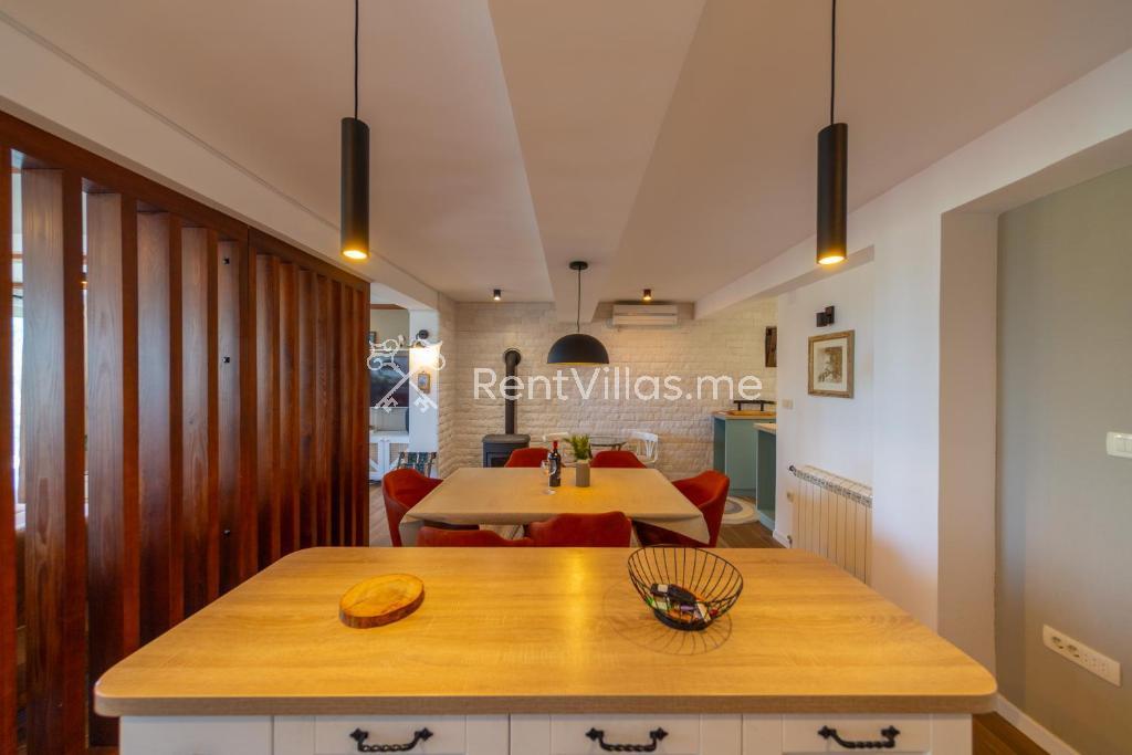 SUNSET & SUNRISE VILLAS