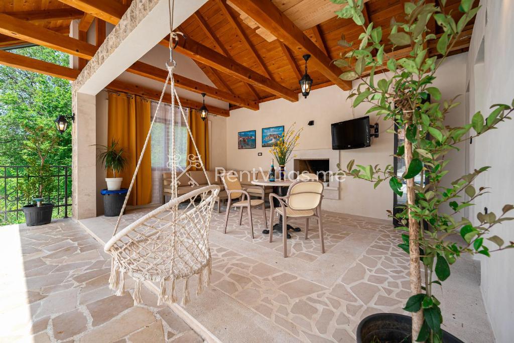 SUNSET & SUNRISE VILLAS