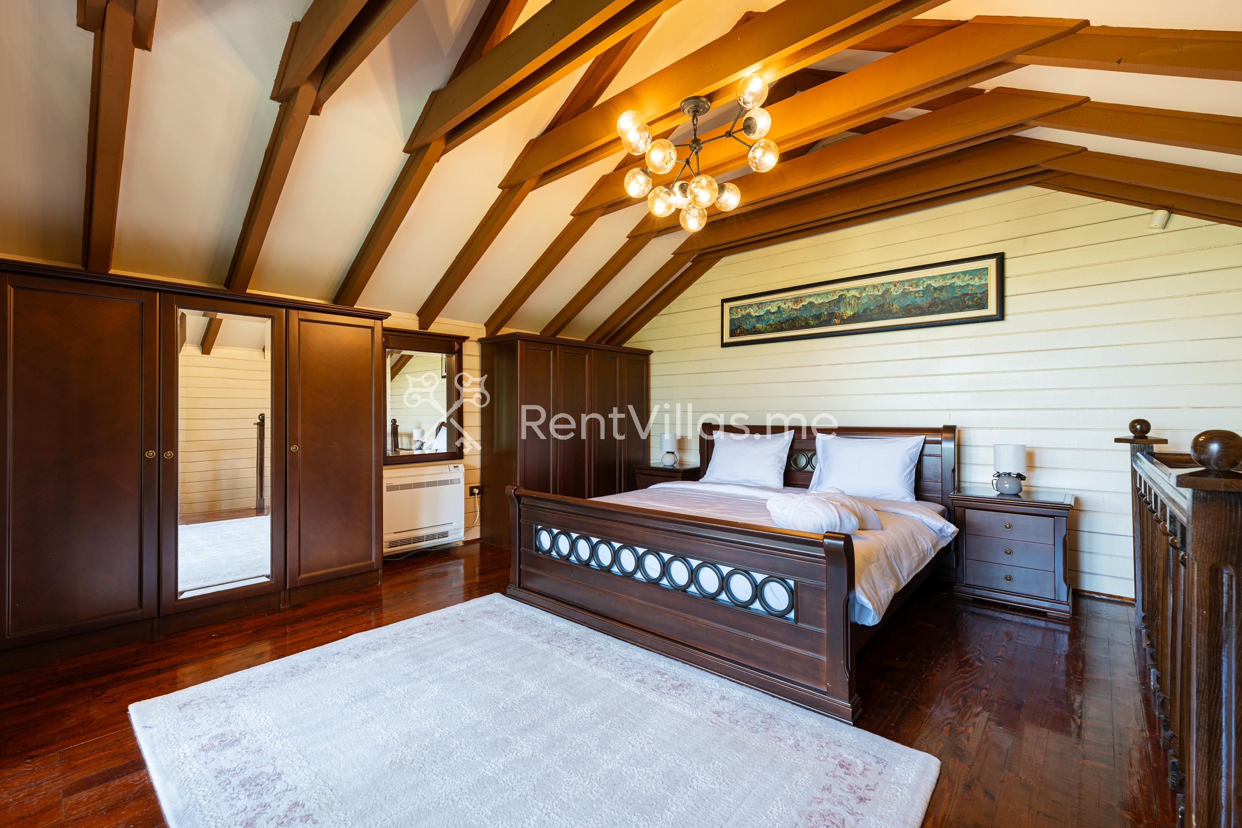 Oria Retreat