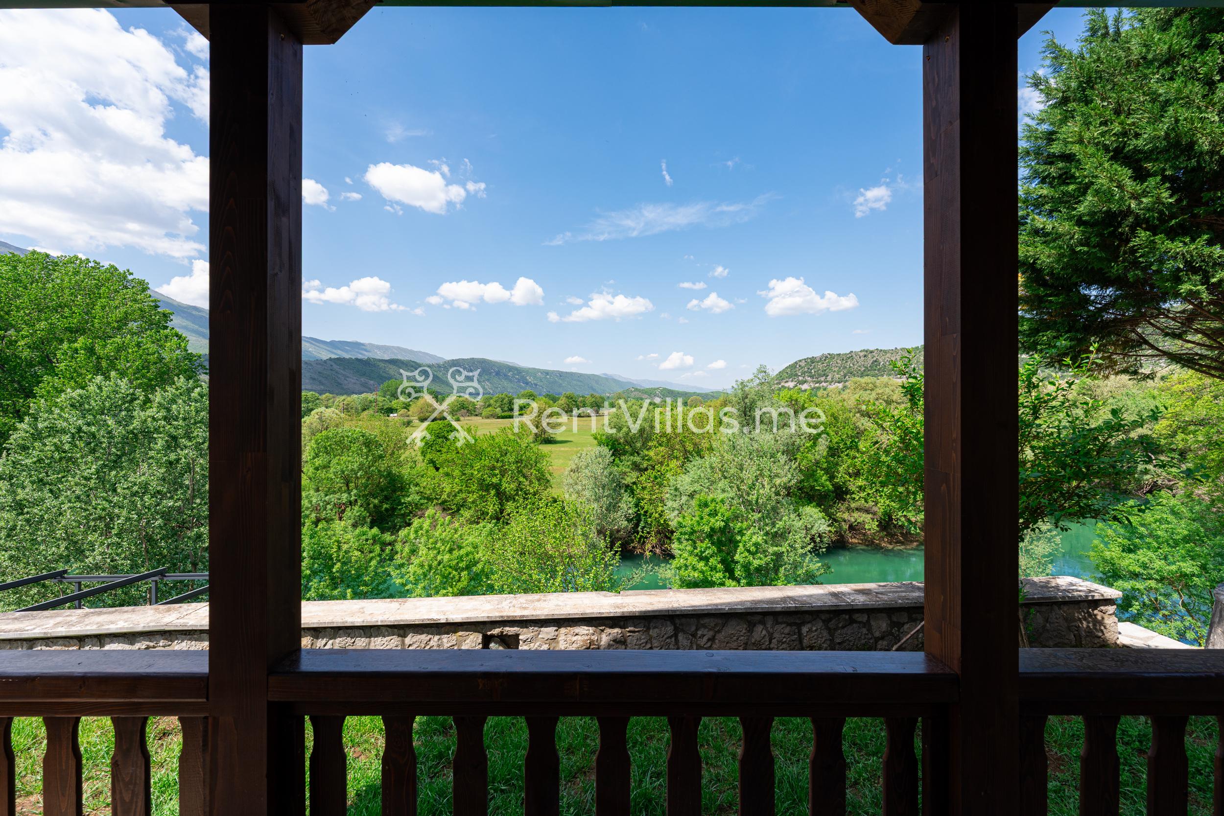 Oria Retreat