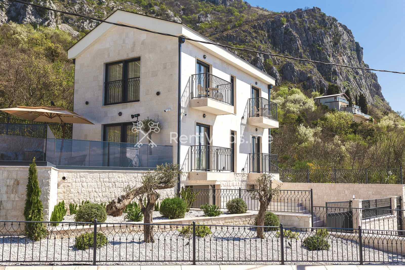 BOUTIQUE VILLA LEVANTE