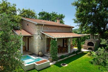 VILLA HELENA