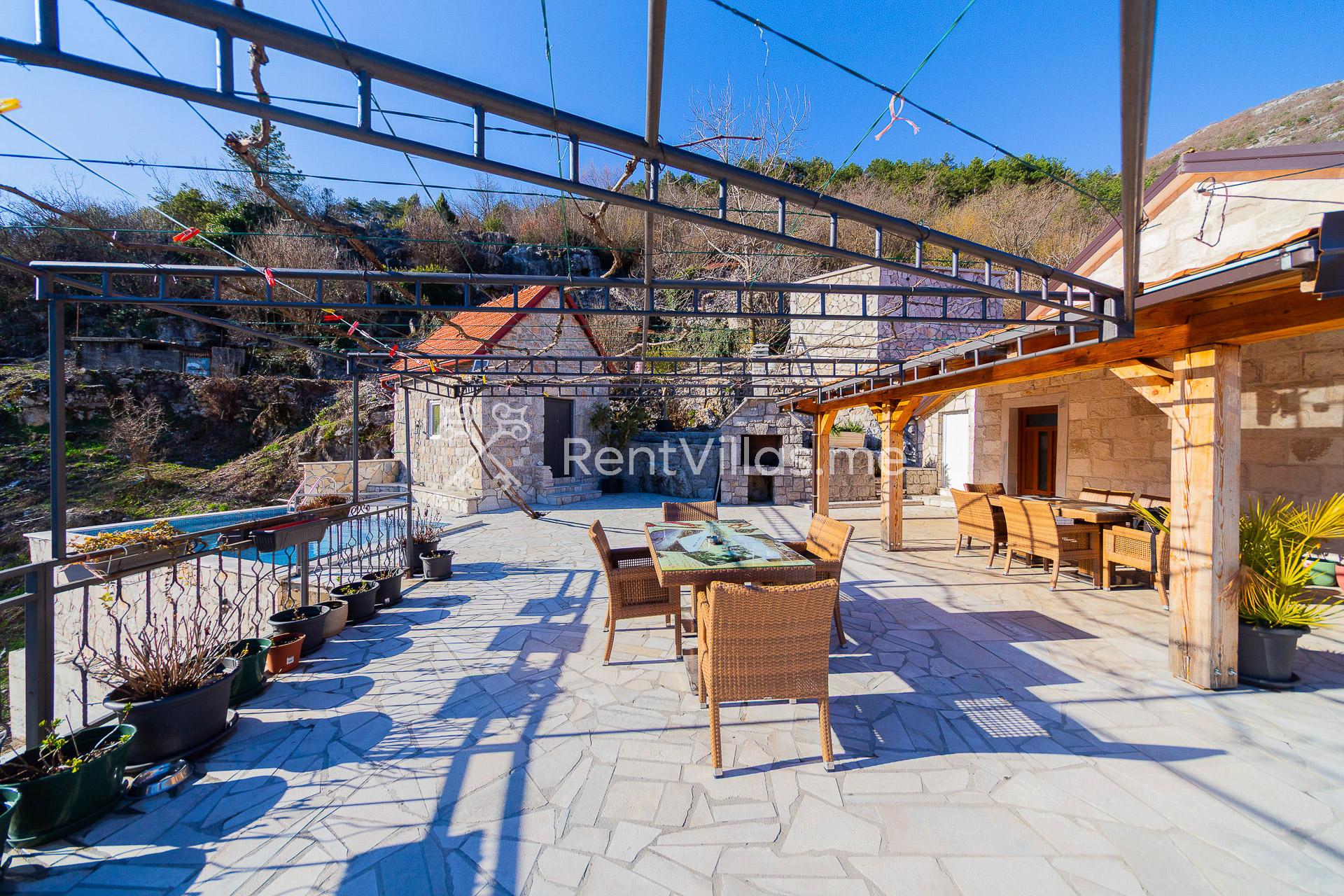 VILLAGE VILLA DOBRSKI DVORI