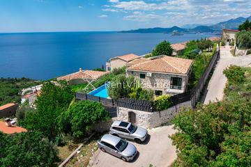 Villa Azzura
